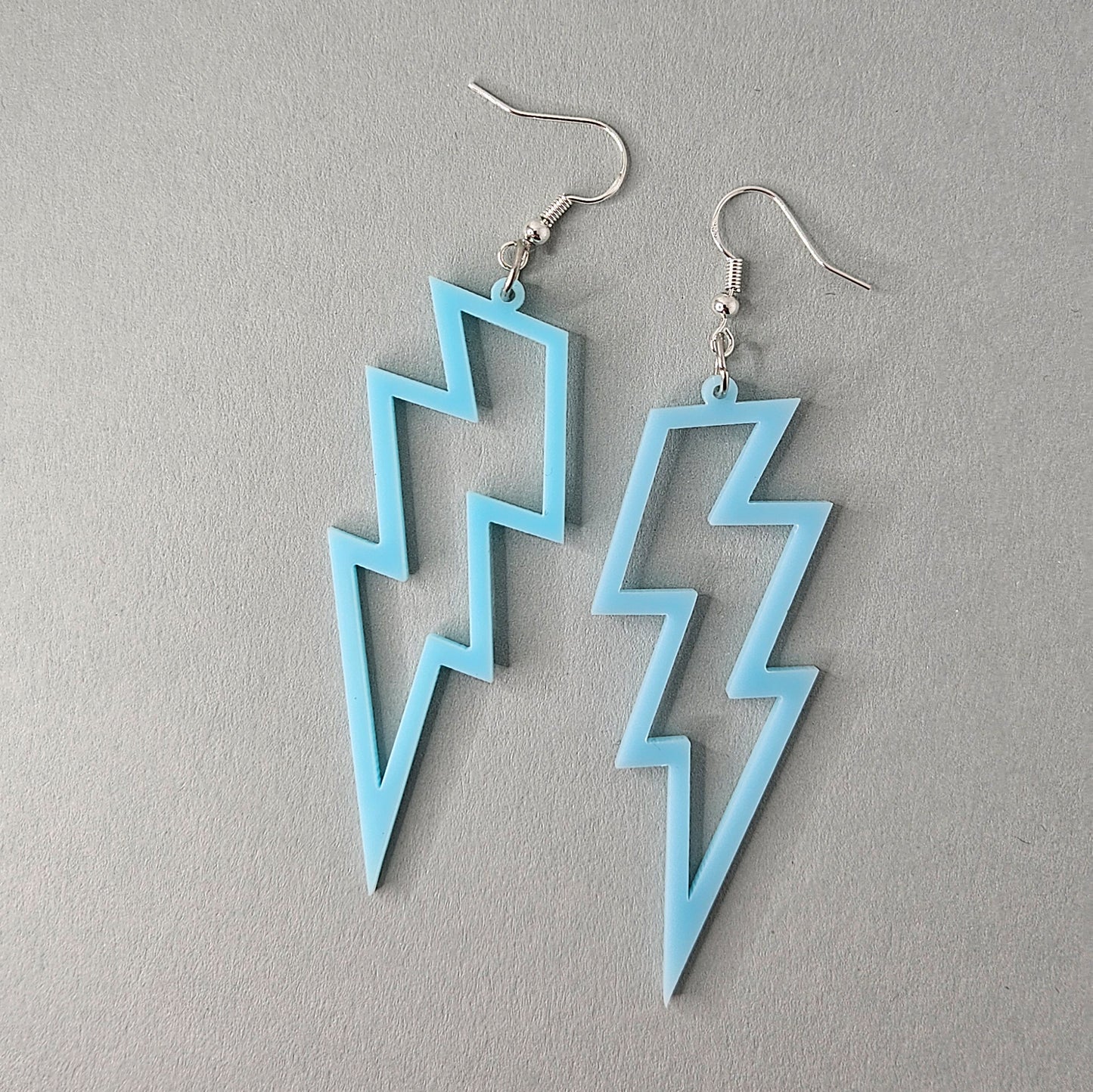 ! Ohrringe aus Acryl mit versilberten Haken (Kopie)